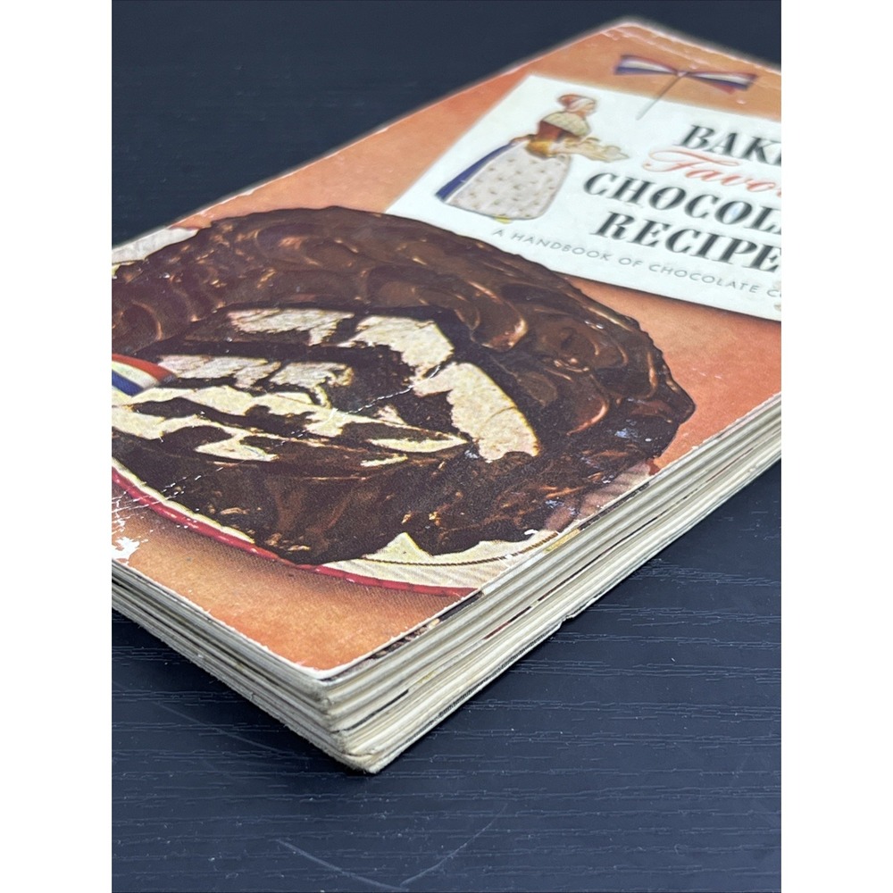 Bakers Favorite Chocolate Recipes Cookbook Vintage 1952 Cakes Pies Candy Dessert - Picture 5 of 7